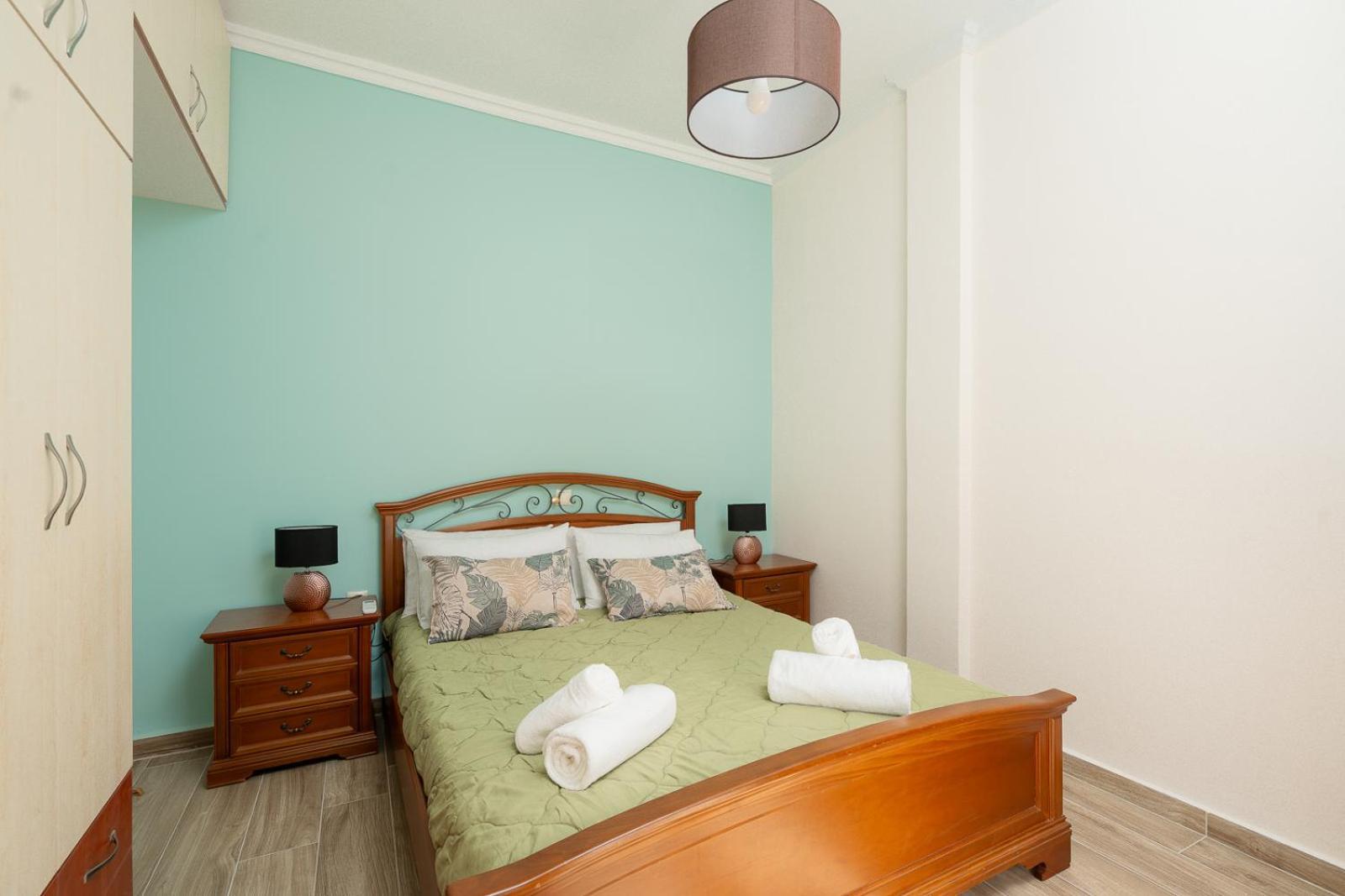 Artemis Bay Apartments Near Sea And Airport Exteriör bild