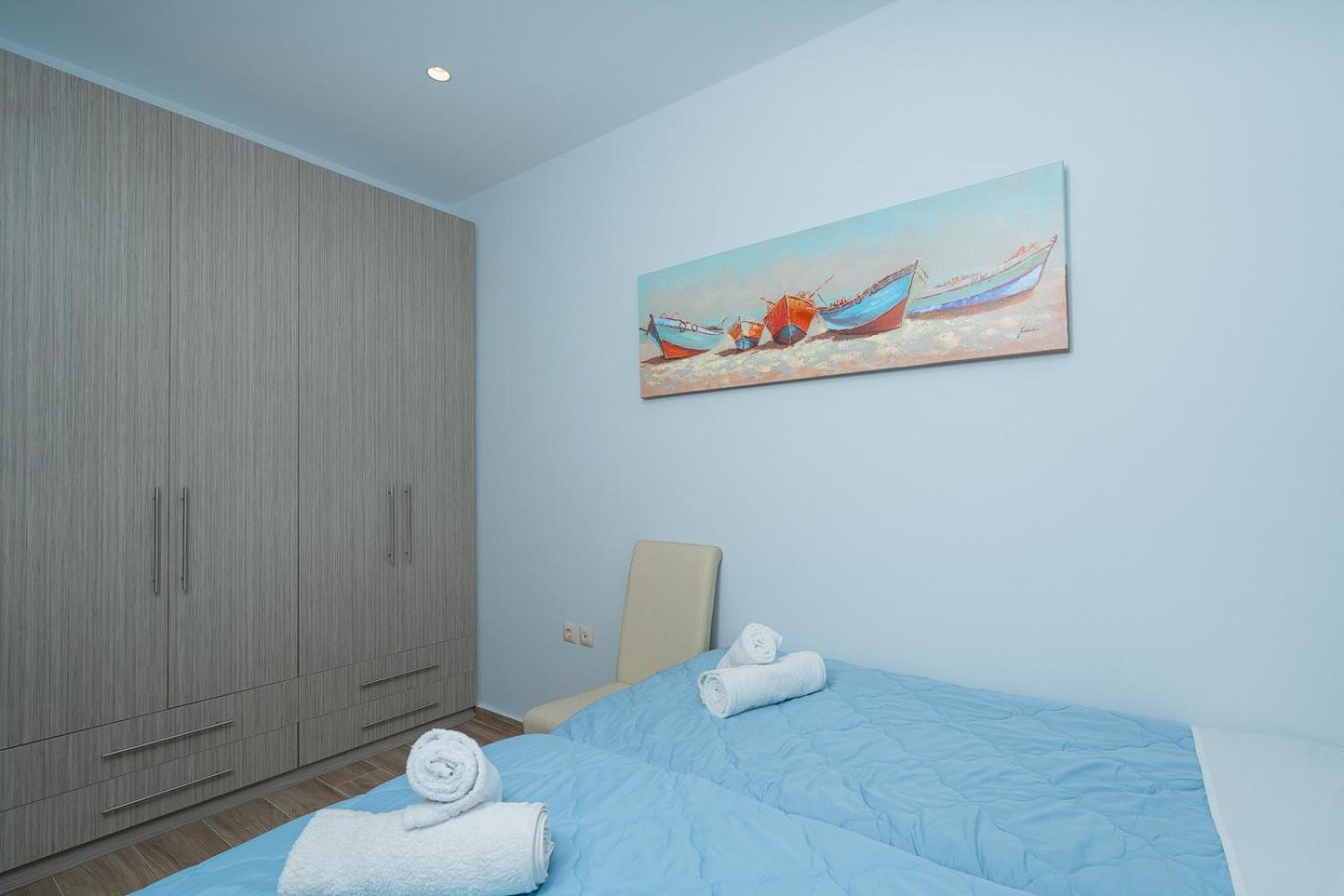 Artemis Bay Apartments Near Sea And Airport Exteriör bild