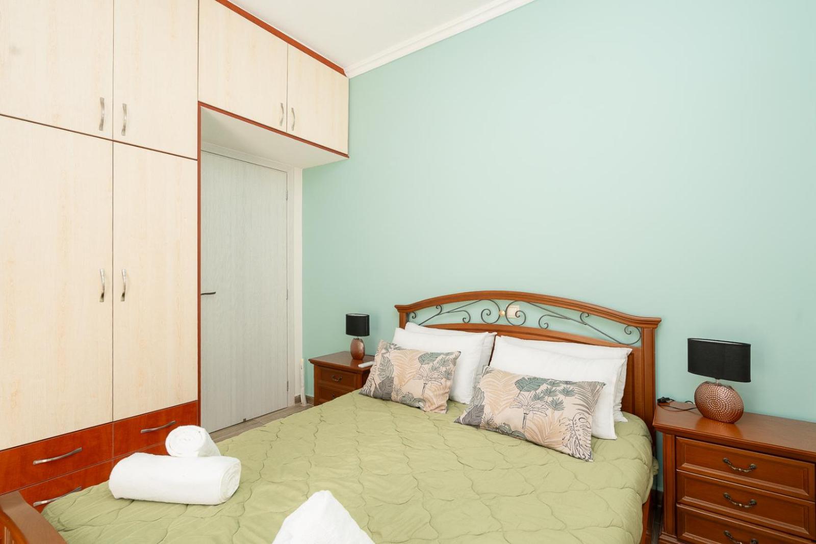 Artemis Bay Apartments Near Sea And Airport Exteriör bild